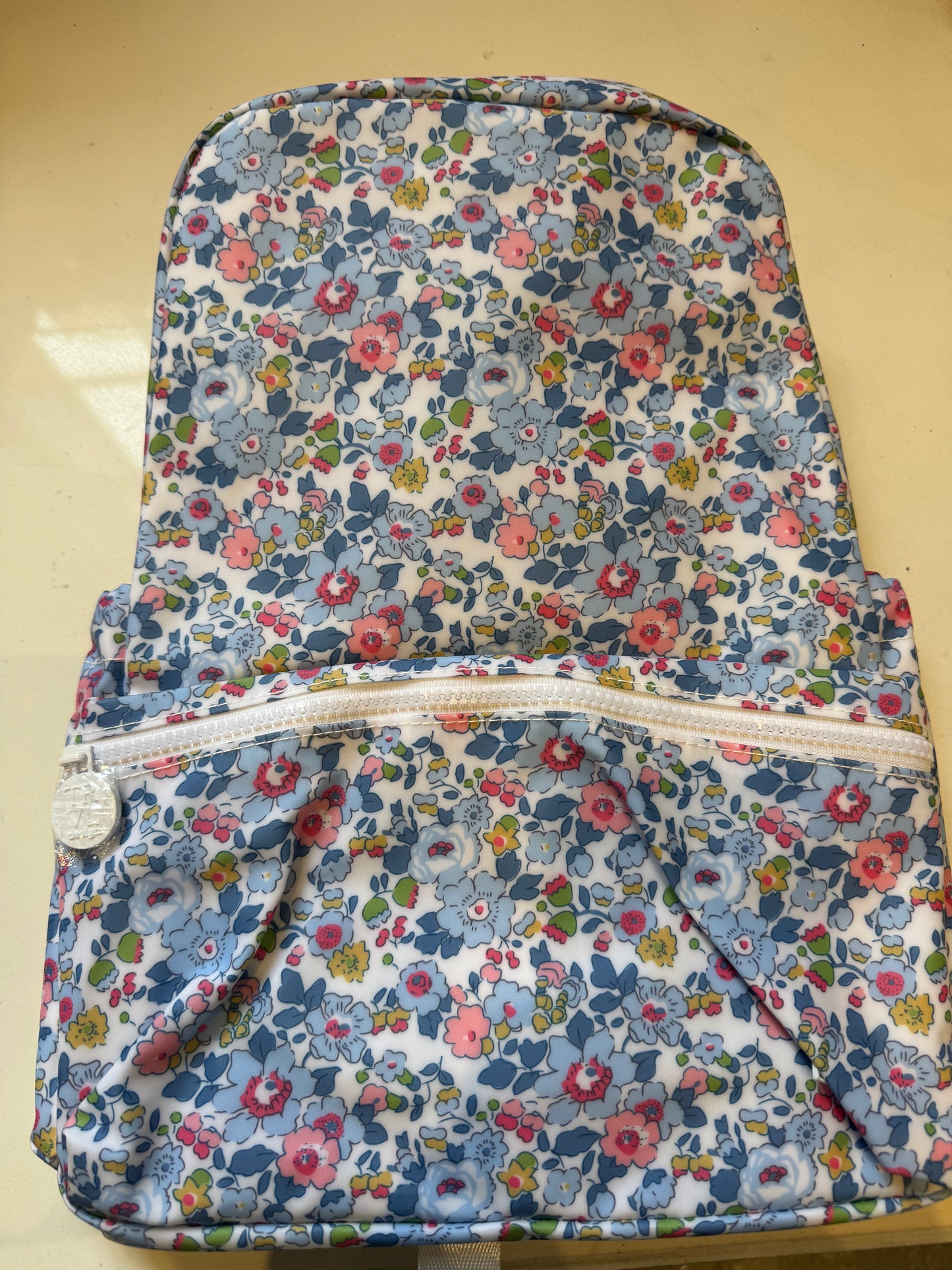 Backpacker- Bridge Hampton Floral