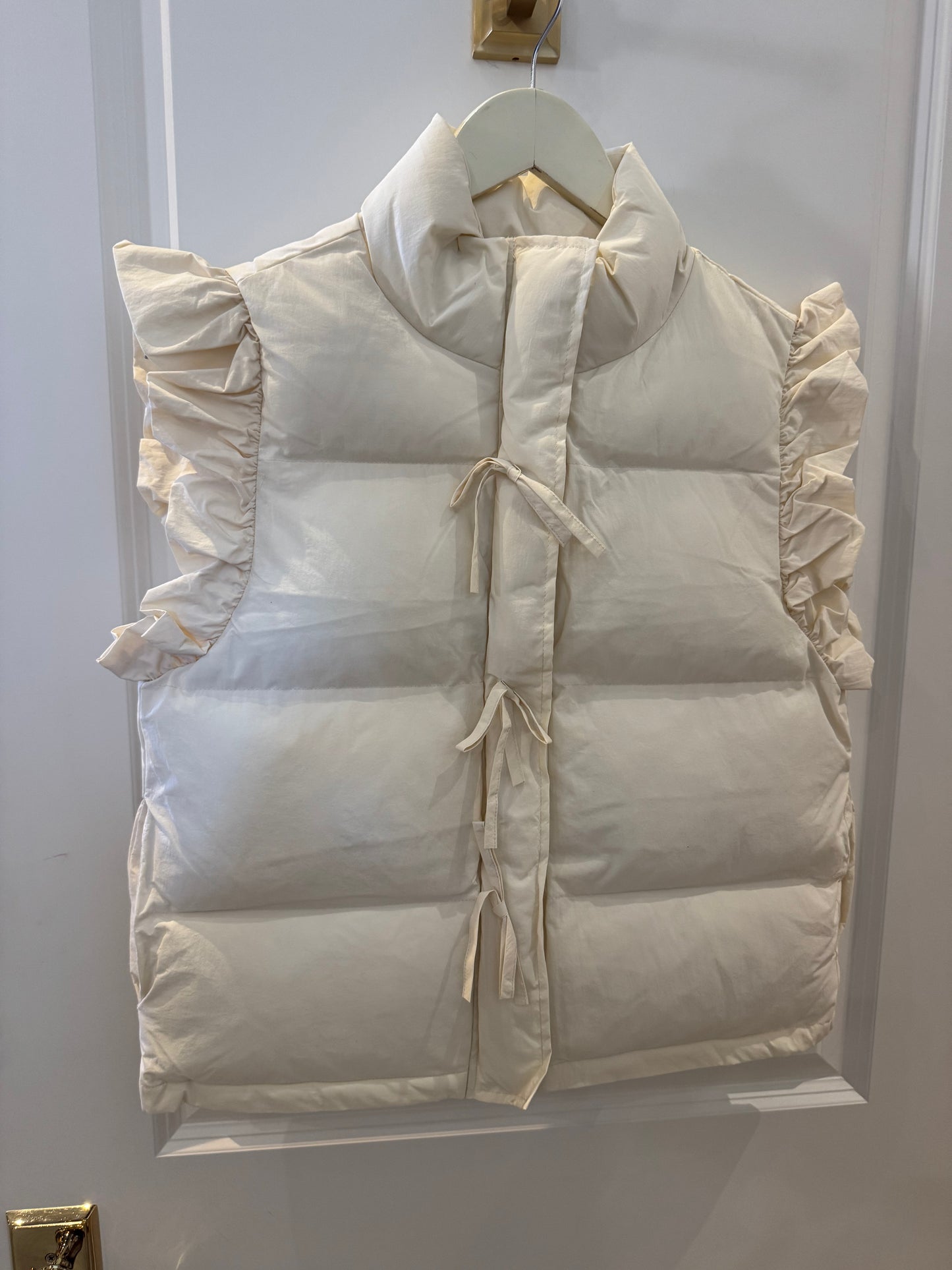 On The Go Vest- CREAM