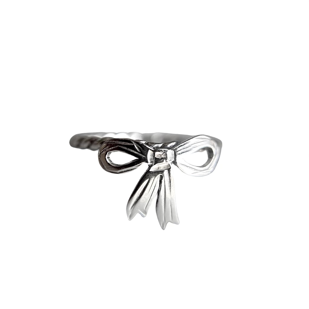 Sterling Silver Leslie Ring- Size 9