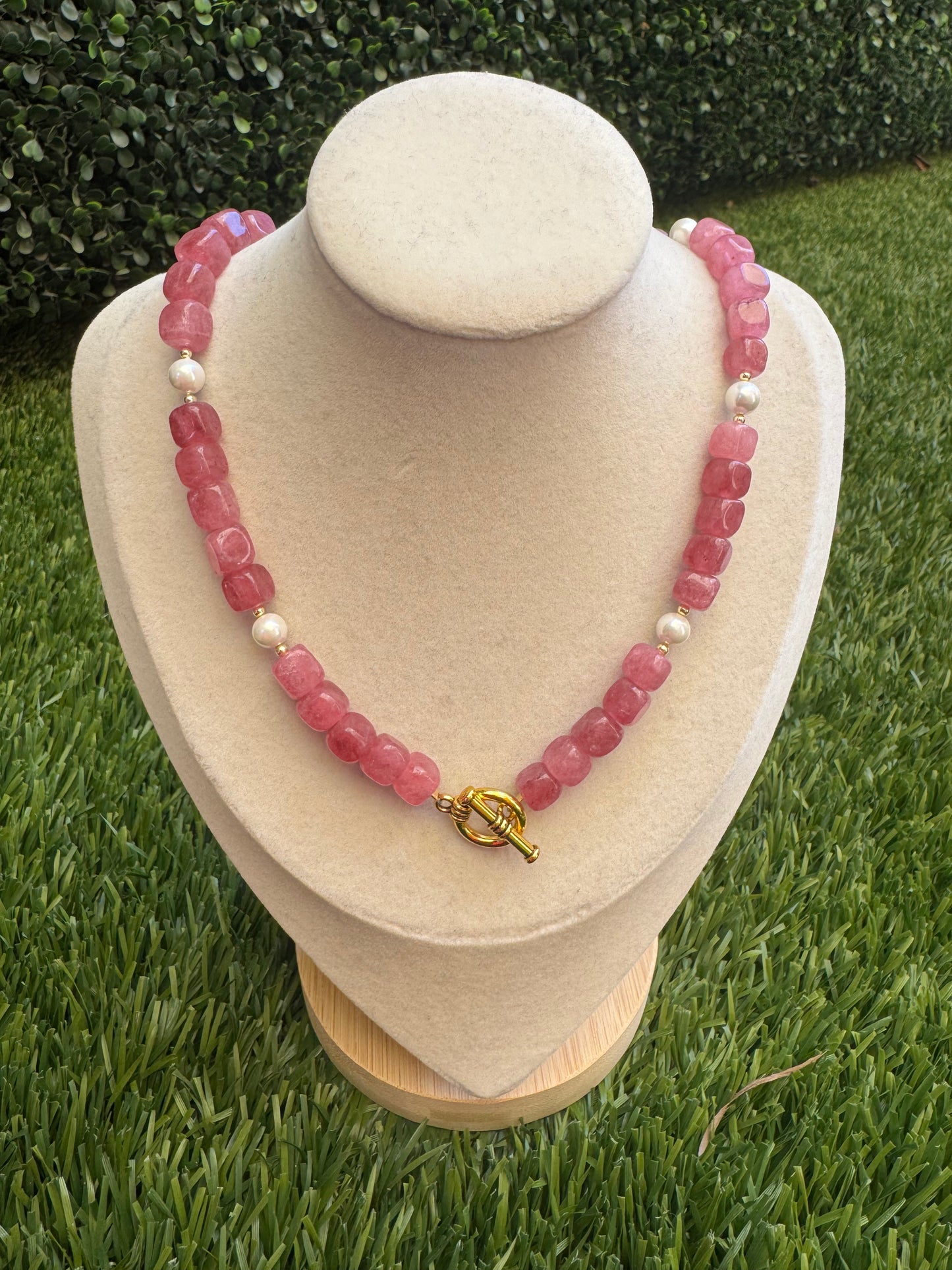Strawberry Quartz and Pearl Toggle Clasp Necklace
