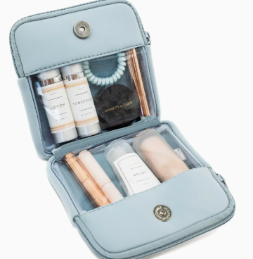 The Double Detachable Pouch