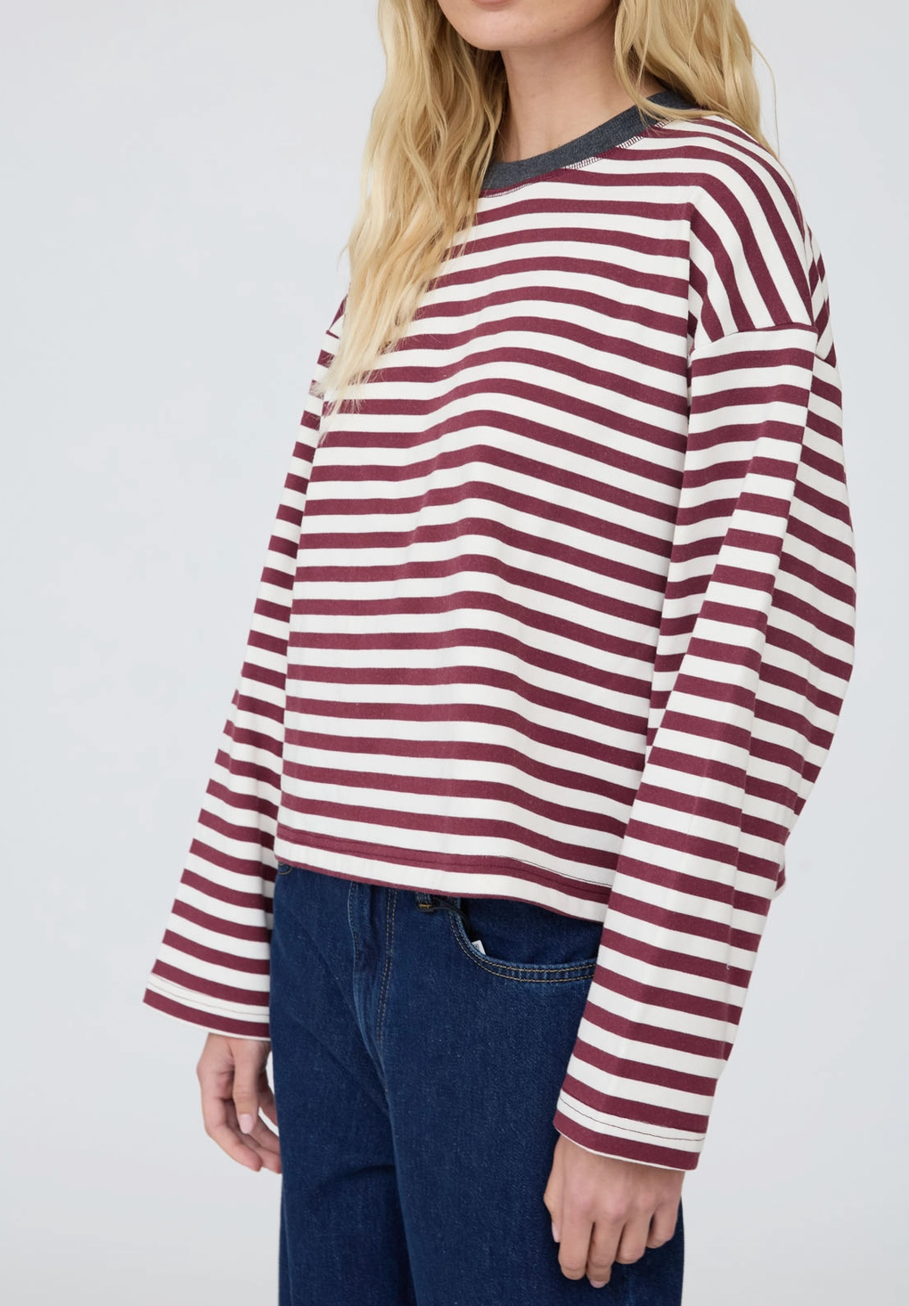 Color Block Neck Long Sleeve Boxy Top- Wine