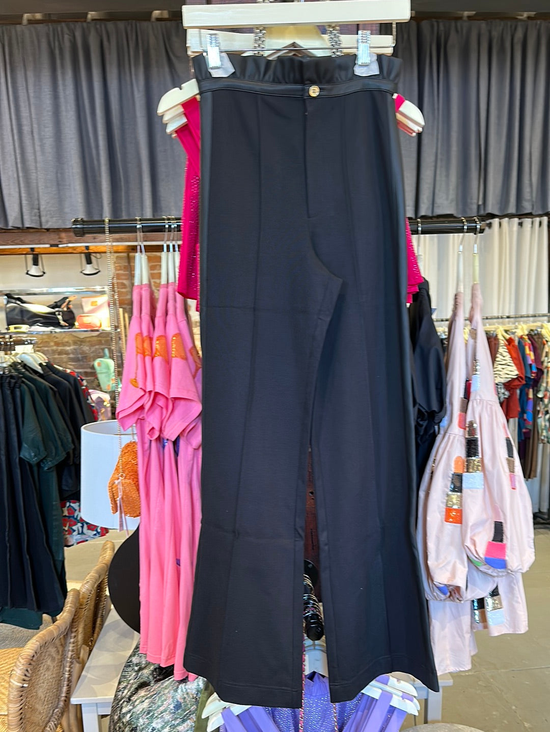 Ruffle Flares - Jet