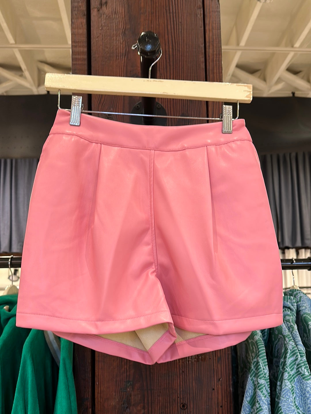 Vegan Leather Pleated Shorts - Pink