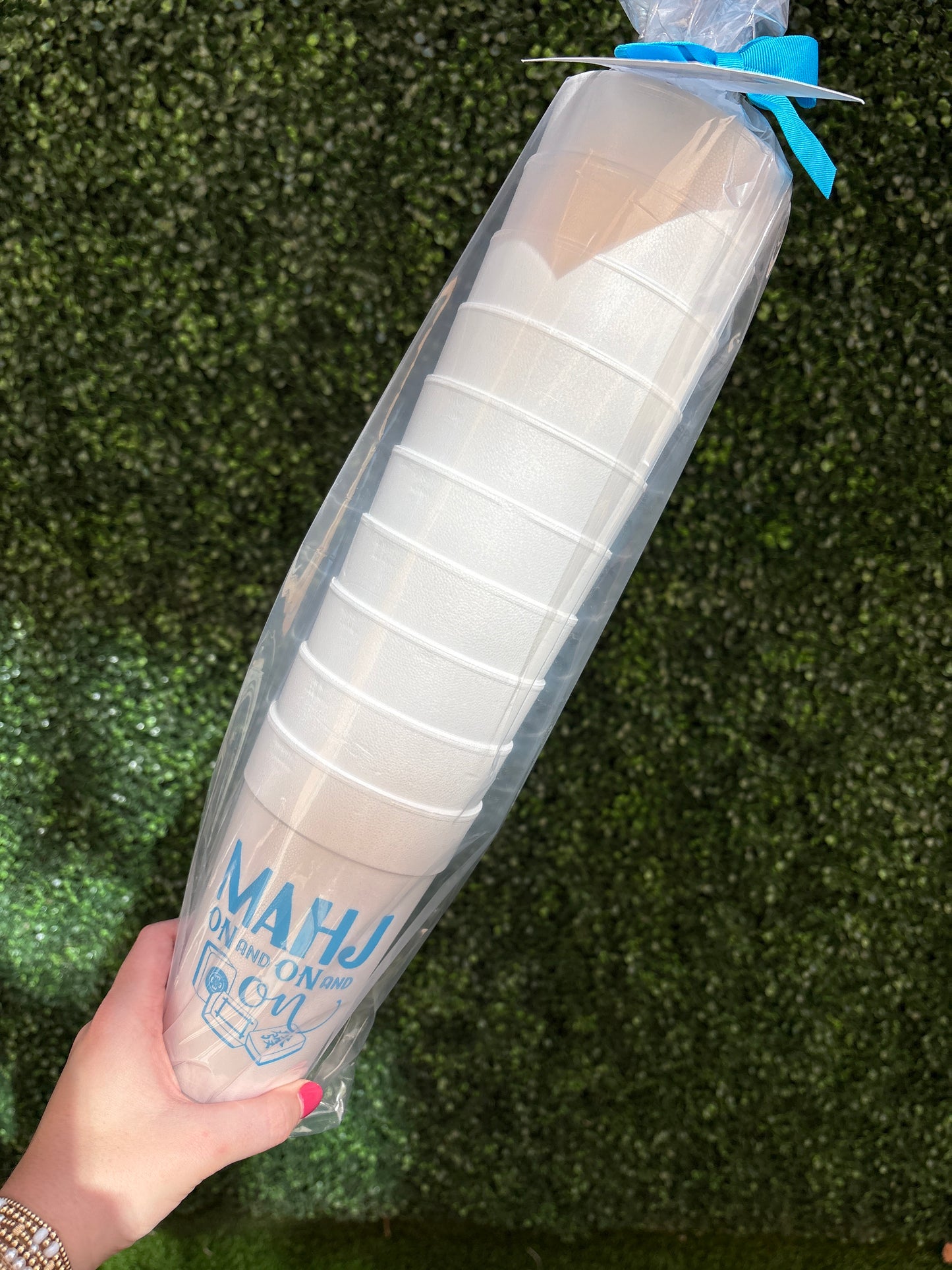 Mahj on and on and on cup-Blue