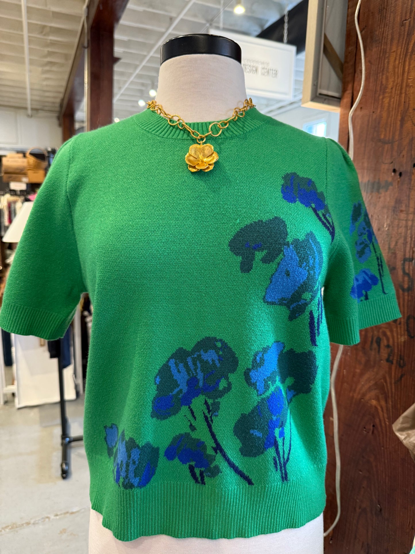 Kersey Floral Pleated Short Sleeve - Kelly Green