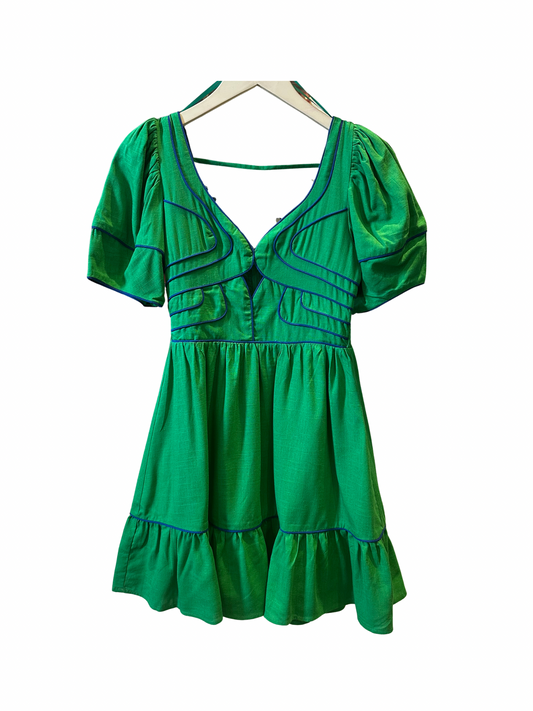 SHORT SLEEVE DRESS WITH PARTIAL OPEN BACK DETAIL- Green