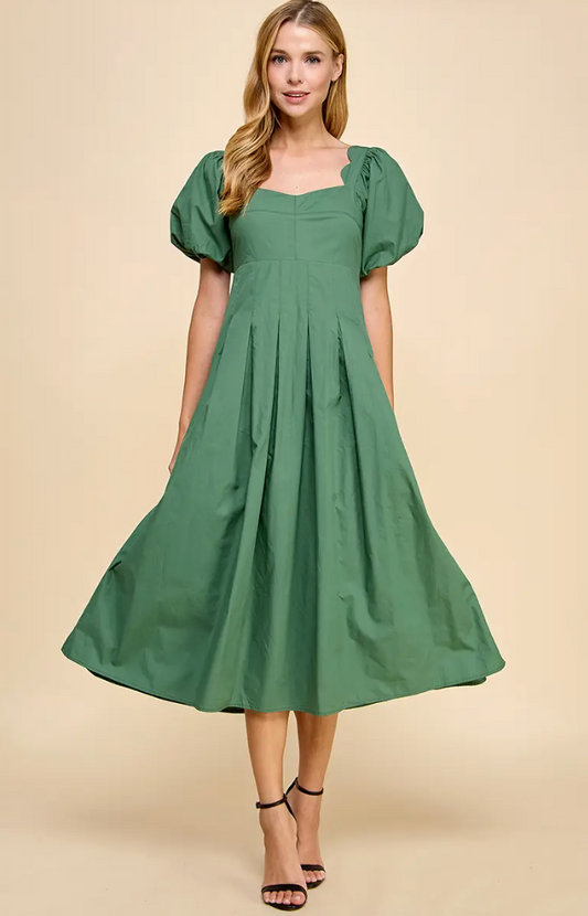 Sweetheart Neckline Pleated Midi Dress- Hunter Green