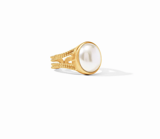 Cabochon Ring-Pearl