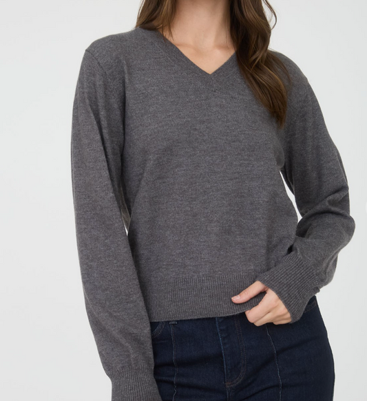 V Neck Solid Knit Sweater - Grey