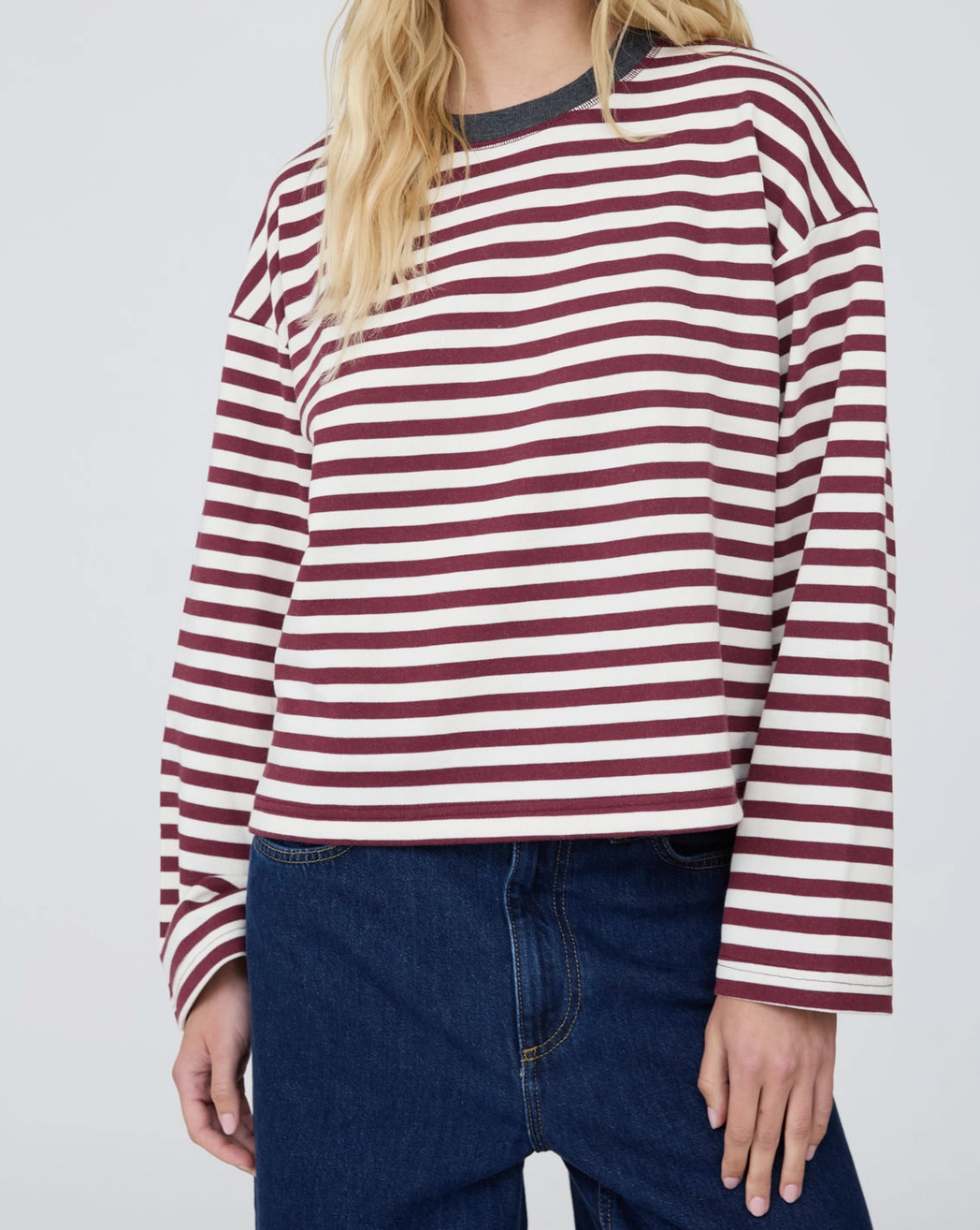 Color Block Neck Long Sleeve Boxy Top- Wine