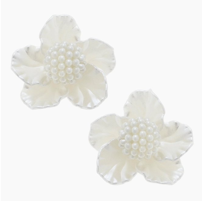 Olive Pearl Beaded Flower Stud Earrings in Ivory